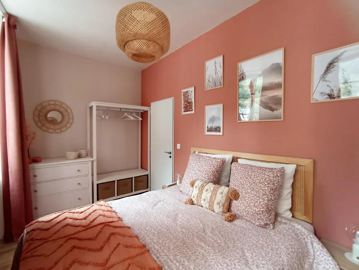 Le Cocon Du Lisey, Le Joyau Du Vieux Cauterets Apartment