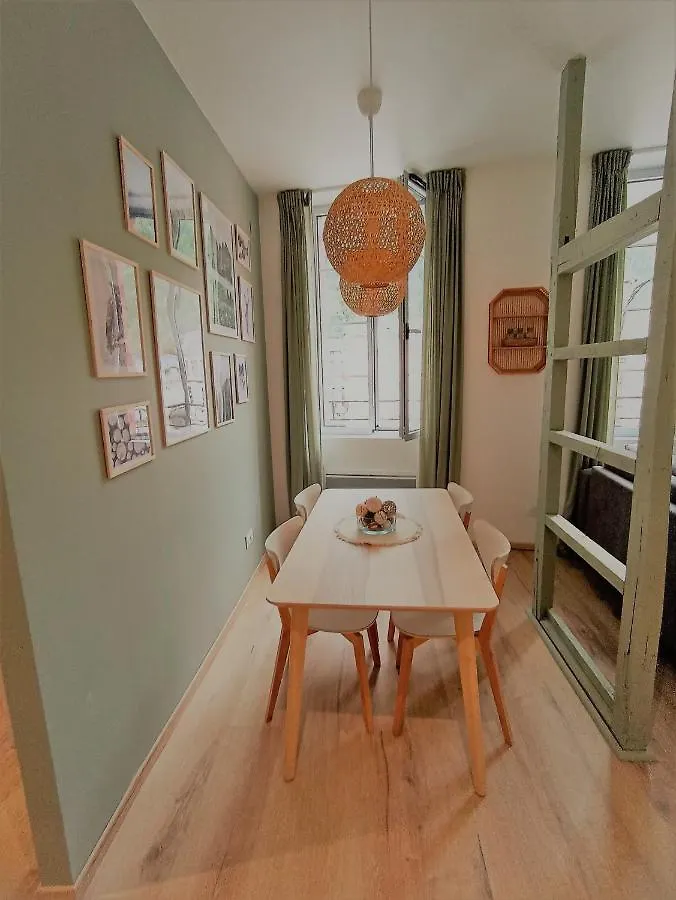 Le Cocon Du Lisey, Le Joyau Du Vieux Cauterets Apartment 0*,